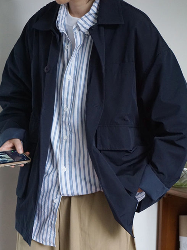 Chaqueta versátil con bolsillo grande y cuello de solapa de color liso para hombre-1